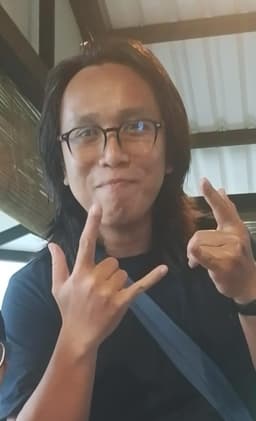 Mas Adhit Respati